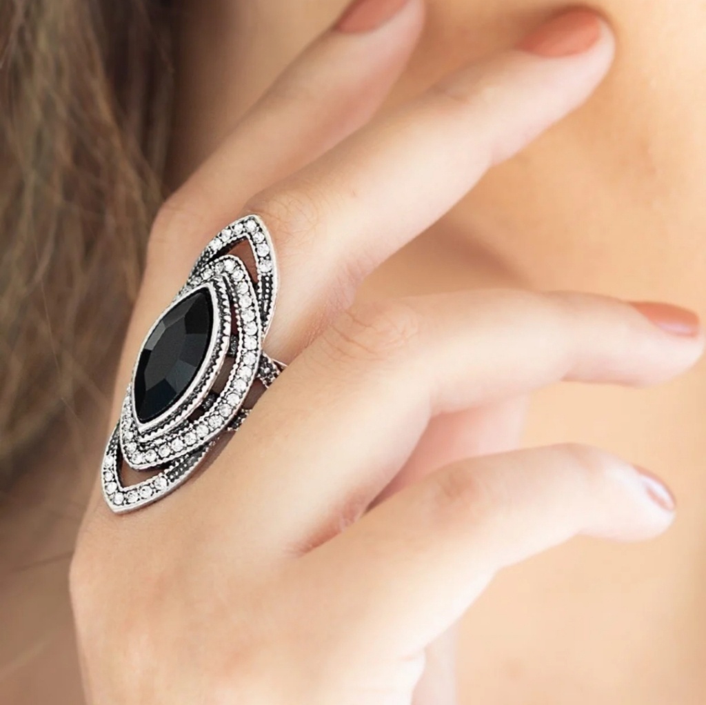One Size Ring